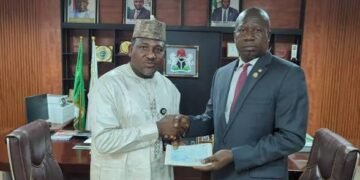 EFCC Returns ₦837m Recovered Loot to Katsina Govt