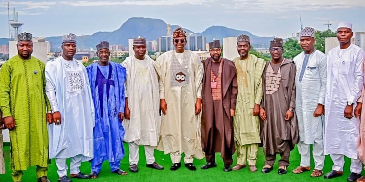 Zamfara Assembly Members Visit Matawalle, Congratulate Him on APC Campaign Appointment